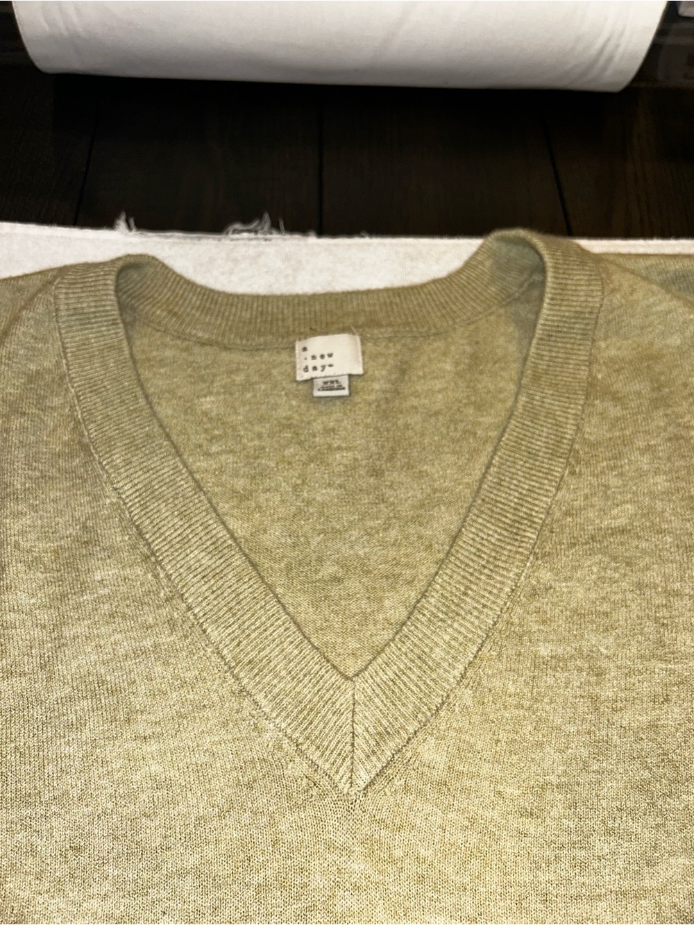 a new day Olive V-Neck Lightweight Women’s Sweater - Picture 3 of 8